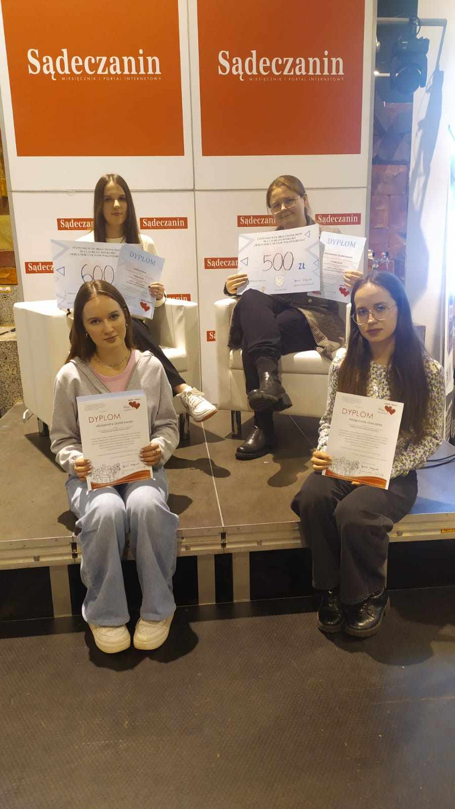 Zdjęcie Serce-sercu 2024 (3)405313e0-6878-427e-b1b5-23fe4c0360cb.jpg w galerii Akcja charytatywna Serce-Sercu oczami wolontariusza